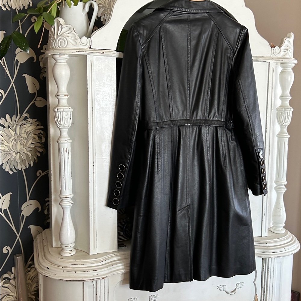 # 145 amazing very classy DANIER leather jacket with a zip out lining - Picture 10 of 13